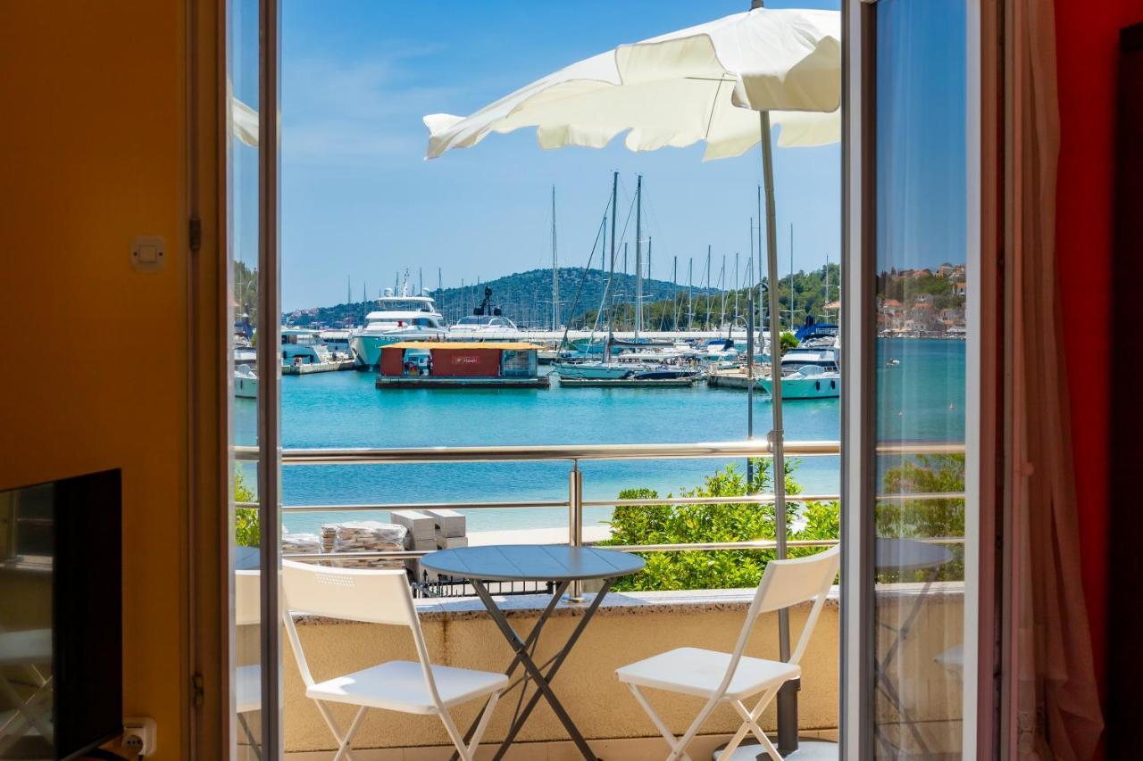 Apartments Mikulic روغوزنيكا المظهر الخارجي الصورة