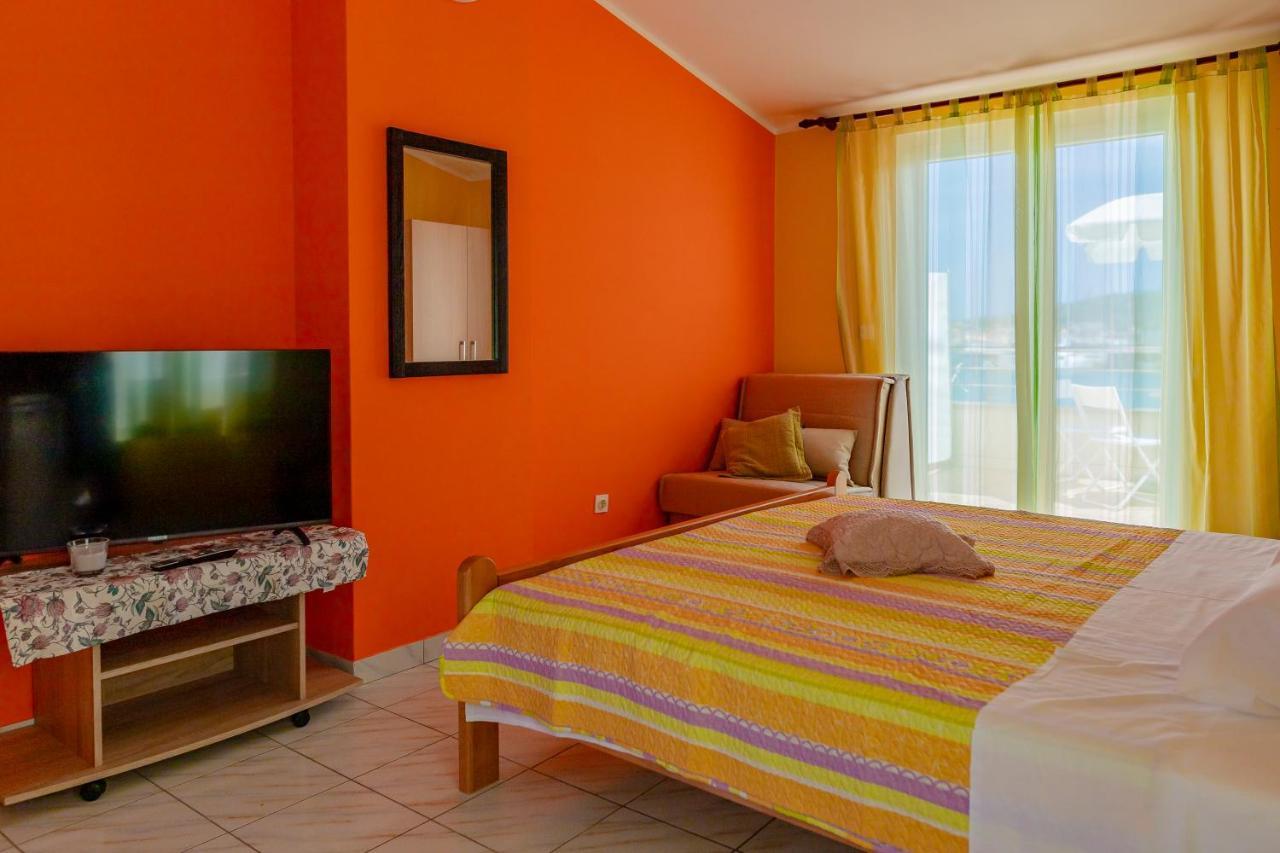 Apartments Mikulic روغوزنيكا المظهر الخارجي الصورة