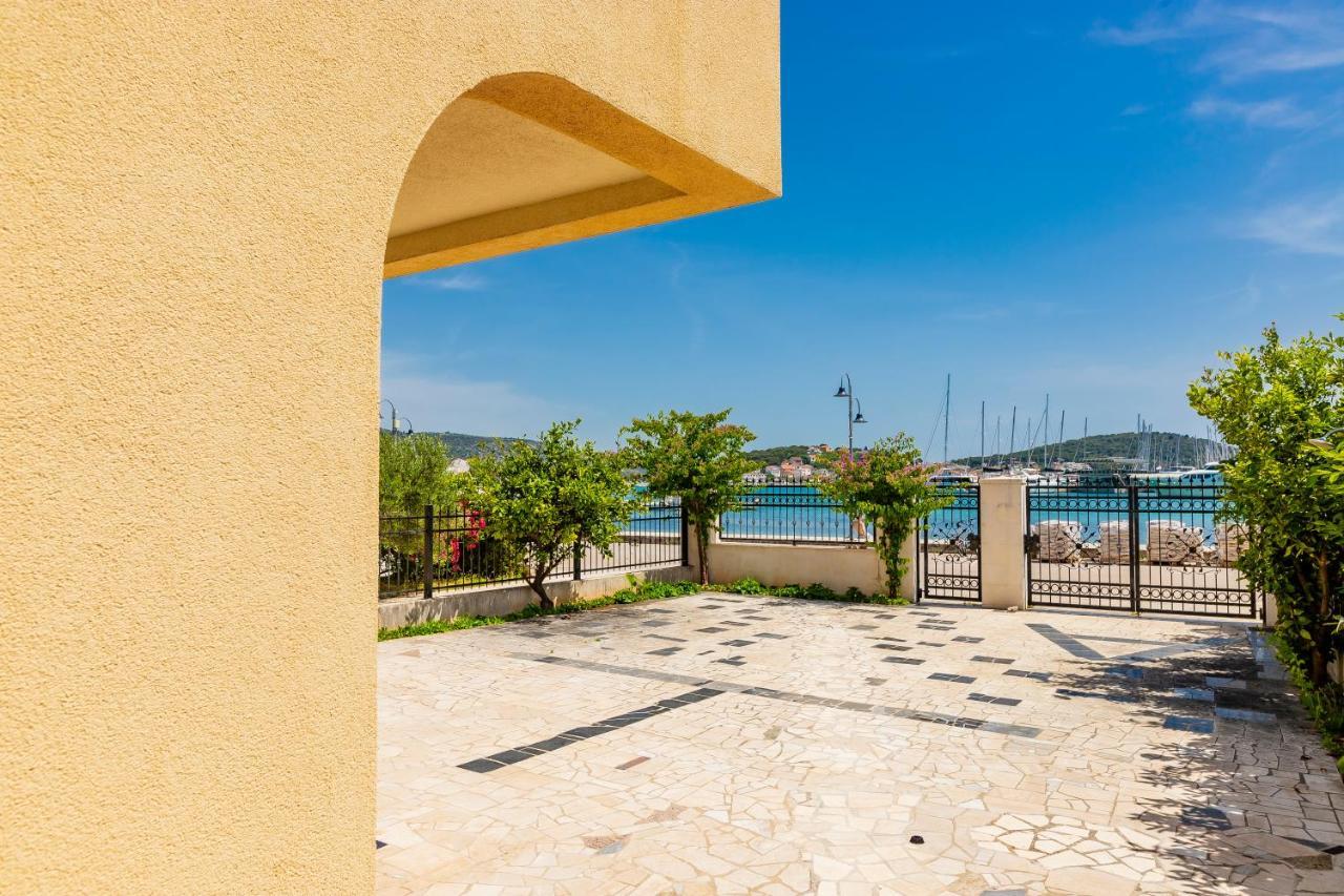 Apartments Mikulic روغوزنيكا المظهر الخارجي الصورة