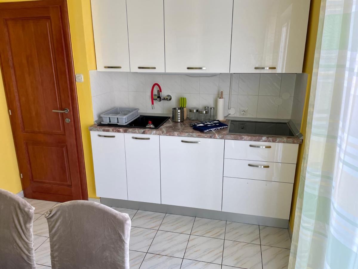 Apartments Mikulic روغوزنيكا المظهر الخارجي الصورة